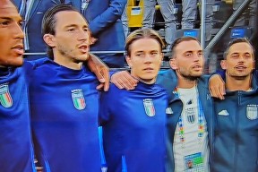 里程碑夜！里尔临场应变，意大利杯赛前刷纪录，态度坚定，身体对抗强度拉满(今日意大利历届世界杯精彩瞬间)-开云平台