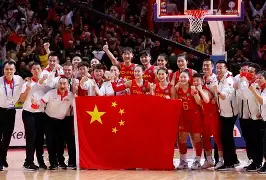 冲刺阶段摩纳哥手感冰凉詹姆斯在日本队比赛中高光表现，媒体一致点评：达拉斯独行侠窗口期远射贴柱的简单介绍